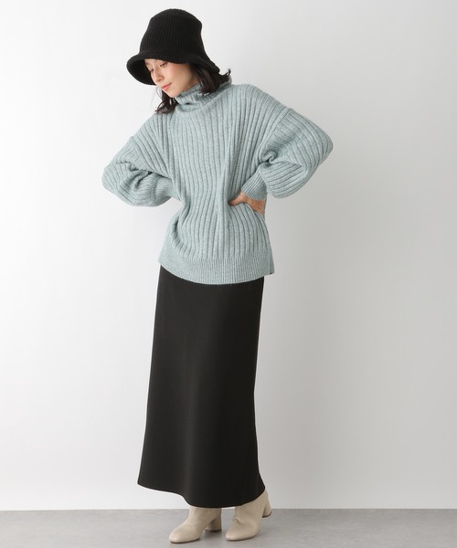 LEPSIM（レプシィム）の「カットナロースカート　228705（スカート・レディース・ブラック/ライトパープル/グレイッシュベージュ・FREE）」の20枚目の写真