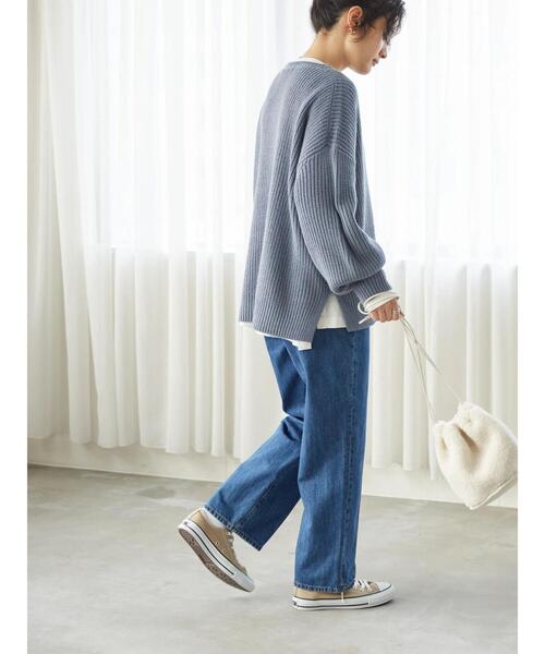 AMERICAN HOLIC（アメリカンホリック）の「Vネック片畦袖ボリュームニットプルオーバー（ニット/セーター・レディース・ブラック/ブルー/モカ/ライトベージュ・M/L）」の19枚目の写真