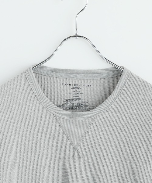 TOMMY HILFIGER(トミーヒルフィガー)の「TOMMY HILFIGER トミー ヒルフィガー /胸ワンポイント ステッチ ワッフルクルーネック長袖Tシャツ(Tシャツ/カットソー・メンズ・ホワイト/ブラック/ヘザーグレー/オートミール/ダークネイビー・S/M/L/XL)」の18枚目の写真