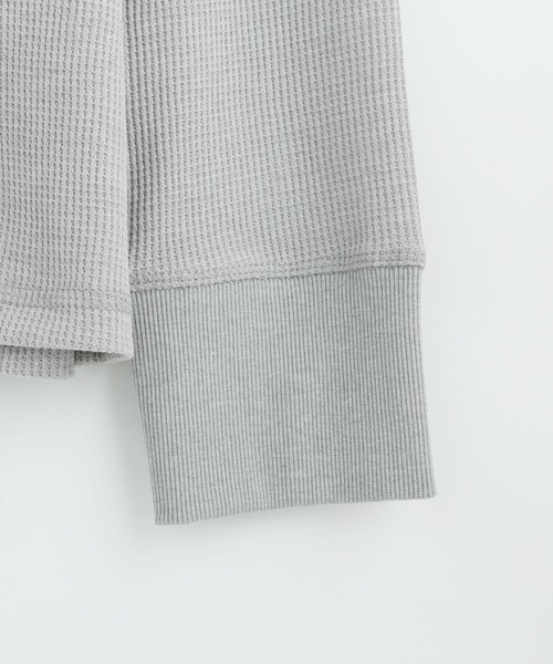 TOMMY HILFIGER(トミーヒルフィガー)の「TOMMY HILFIGER トミー ヒルフィガー /胸ワンポイント ステッチ ワッフルクルーネック長袖Tシャツ(Tシャツ/カットソー・メンズ・ホワイト/ブラック/ヘザーグレー/オートミール/ダークネイビー・S/M/L/XL)」の22枚目の写真