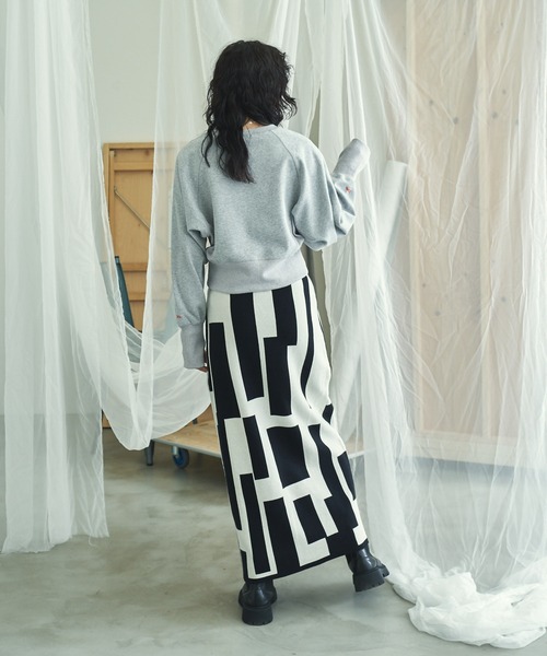 VACANCY（ヴァカンシー）の「ランダムスクエアニットペンシルスカート（スカート・レディース・グリーン/ブラック・FREE）」の6枚目の写真