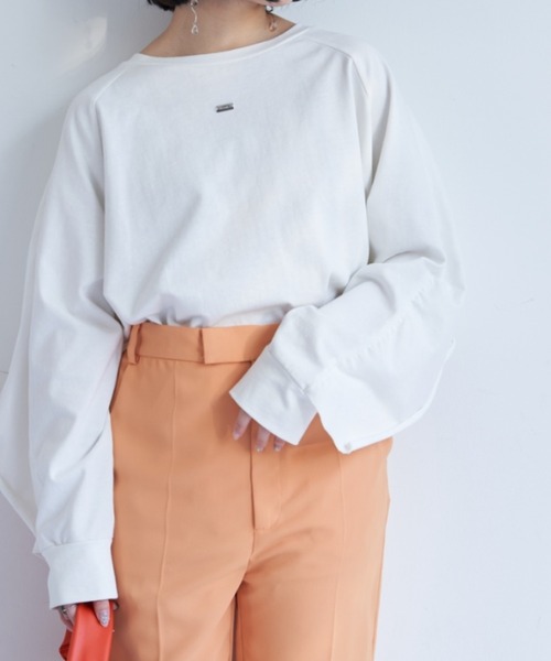 VANNIE U(ヴァニーユー)の「バックケープロンT/2WAY着用可能(Tシャツ/カットソー・レディース・ホワイト/ブルー・FREE)」の14枚目の写真