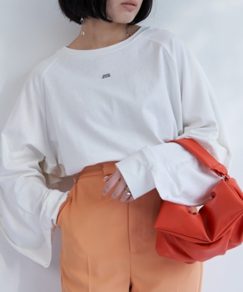 VANNIE U(ヴァニーユー)の「バックケープロンT/2WAY着用可能(Tシャツ/カットソー・レディース・ホワイト/ブルー・FREE)」の12枚目の写真