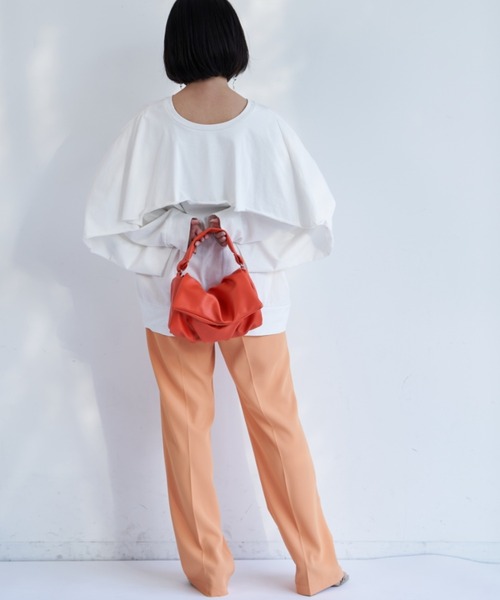 VANNIE U(ヴァニーユー)の「バックケープロンT/2WAY着用可能(Tシャツ/カットソー・レディース・ホワイト/ブルー・FREE)」の16枚目の写真