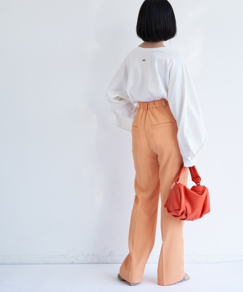 VANNIE U(ヴァニーユー)の「バックケープロンT/2WAY着用可能(Tシャツ/カットソー・レディース・ホワイト/ブルー・FREE)」の9枚目の写真