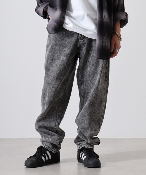 SUGGESTION（サジェッション）の「SUGGESTION ケミカルウォッシュバギーパンツ（その他パンツ・メンズ・ブラック/サックスブルー・M/L）」の2枚目の写真