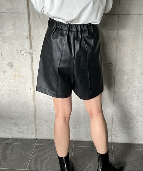 one way（ワンウェイ）の「ハイウエストショートパンツ（その他パンツ・レディース・アイボリー/ブラック系その他/ブラック・FREE）」の13枚目の写真