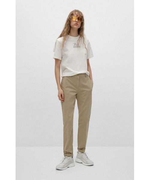 HUGO（ヒューゴ）の「ストレッチコットン レギュラーフィット チノ（チノパンツ・レディース・ベージュ/ダークベージュ・34/40/36/32/38）」の15枚目の写真