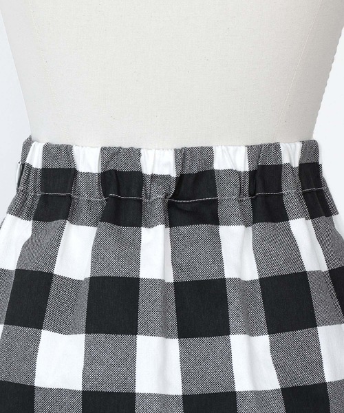 ELFRANK（エルフランク）の「チェックミモレ丈Iラインスカート【洗える】（スカート・レディース・ブラック/グレー/ブラック×ホワイト/グレー×ホワイト・FREE）」の22枚目の写真