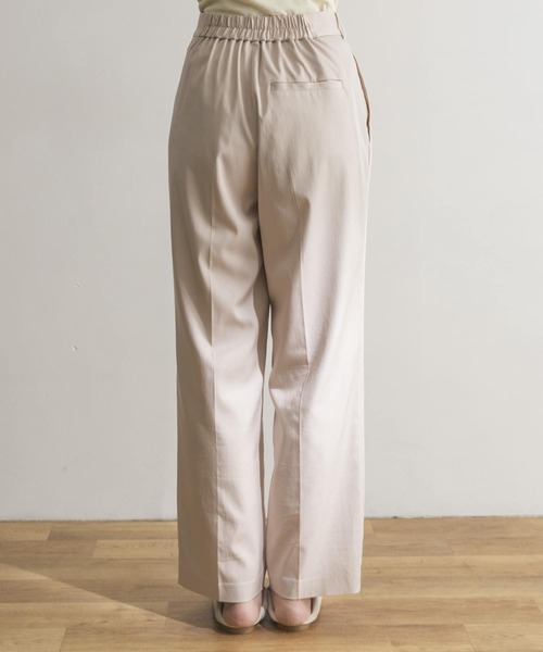 URBAN RESEARCH（アーバンリサーチ）の「ソフトツイルハイウエストパンツ（その他パンツ・レディース・ピンク系その他/ネイビー/イエロー系その他・36/38/34）」の7枚目の写真