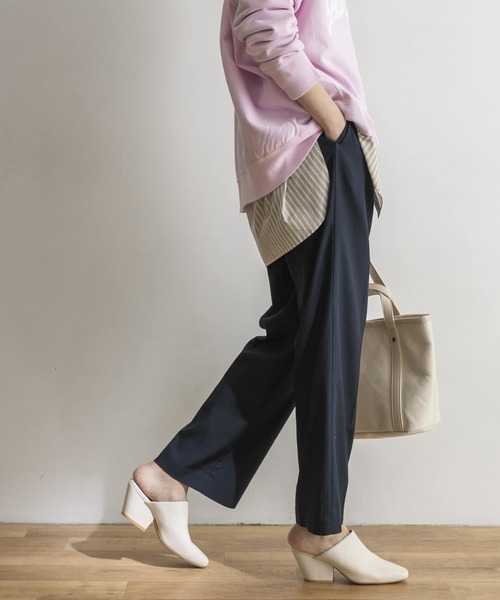 URBAN RESEARCH（アーバンリサーチ）の「ソフトツイルハイウエストパンツ（その他パンツ・レディース・ピンク系その他/ネイビー/イエロー系その他・36/38/34）」の14枚目の写真