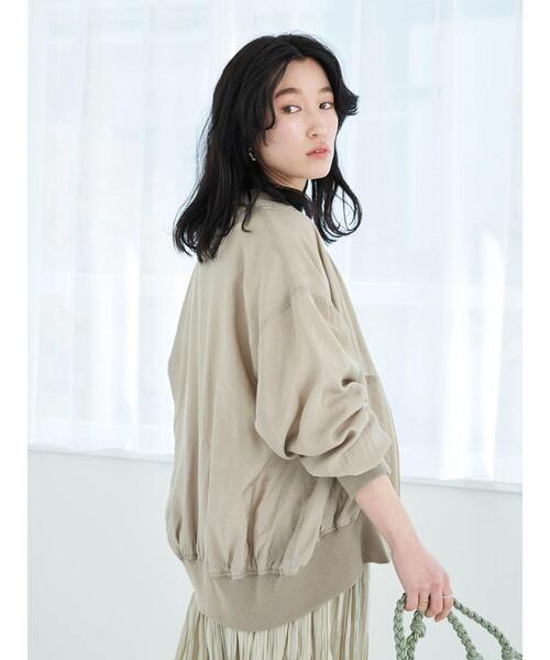 earth music&ecology(アースミュージックアンドエコロジー)の「シアーMA-1*(MA-1・レディース・ブラック/グレイッシュベージュ・FREE)」の8枚目の写真