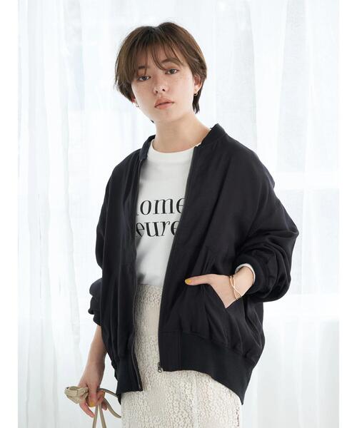 earth music&ecology(アースミュージックアンドエコロジー)の「シアーMA-1*(MA-1・レディース・ブラック/グレイッシュベージュ・FREE)」の13枚目の写真