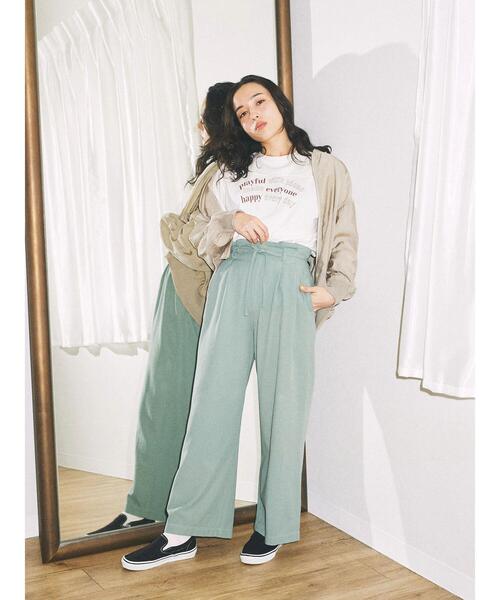 earth music&ecology(アースミュージックアンドエコロジー)の「シアーMA-1*(MA-1・レディース・ブラック/グレイッシュベージュ・FREE)」の21枚目の写真