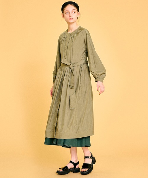 LANVIN en Bleu（ランバンオンブルー）の「ウォッシュナイロンライトコート（その他アウター・レディース・カーキ/イエロー・38）」の8枚目の写真