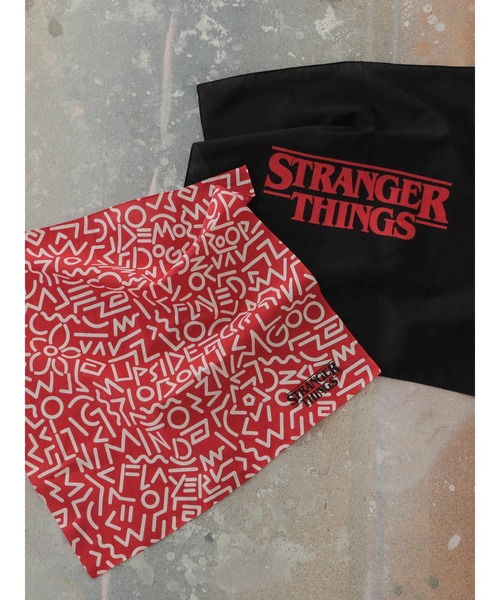 Green Parks(グリーンパークス)の「■STRANGER THINGS ロゴバンダナ(バンダナ/スカーフ・レディース・ブラック・FREE)」の7枚目の写真