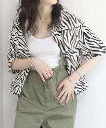 ゼブラ柄シャツ