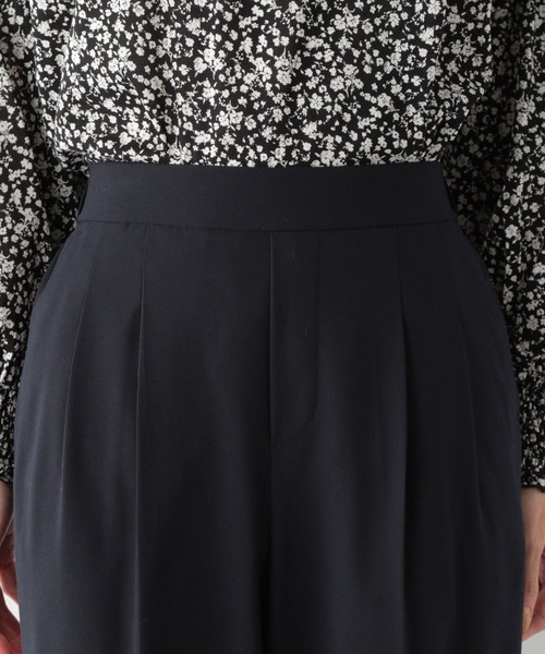 GLOBAL WORK(グローバルワーク)の「ウツクシルエットDRYテーパードパンツ/265442(その他パンツ・レディース・ブラック/グレイッシュベージュ/レッド/モカ/ブラウン/オリーブ/グリーン/ライトブルー/ネイビー/バイオレット/ピンク/グリーン系その他6・X-SMALL/SMALL/MEDIUM/LARGE/X-LARGE/XX-LARGE)」の17枚目の写真