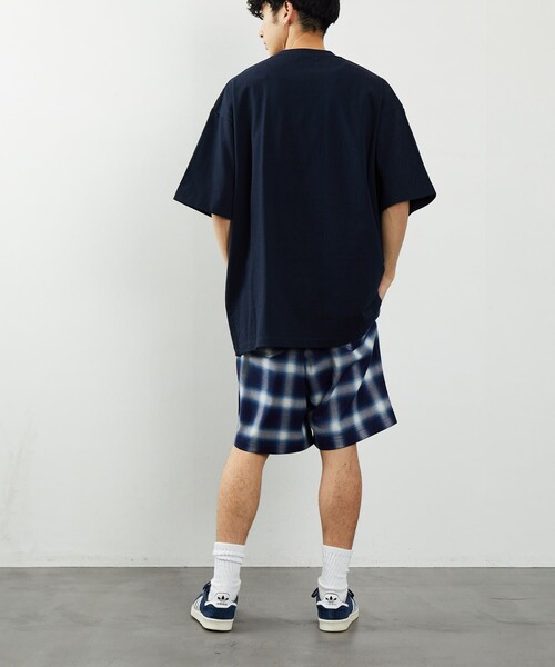 FREAK'S STORE（フリークスストア）の「FREAK'S STORE/フリークスストア フラワー刺繍　FREAKロゴTEE/刺繍/ロゴ/花柄（Tシャツ/カットソー・メンズ・ホワイト/ブラック/グレー/アッシュグレー/グリーン/ネイビー・SMALL/MEDIUM/LARGE）」の11枚目の写真