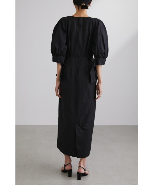 STYLEMIXER（スタイルミキサー）の「スリットカフワンピース（ワンピース・レディース・ベージュ/オレンジ/ブラック・MEDIUM/SMALL）」の11枚目の写真