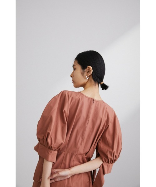 STYLEMIXER（スタイルミキサー）の「スリットカフワンピース（ワンピース・レディース・ベージュ/オレンジ/ブラック・MEDIUM/SMALL）」の20枚目の写真