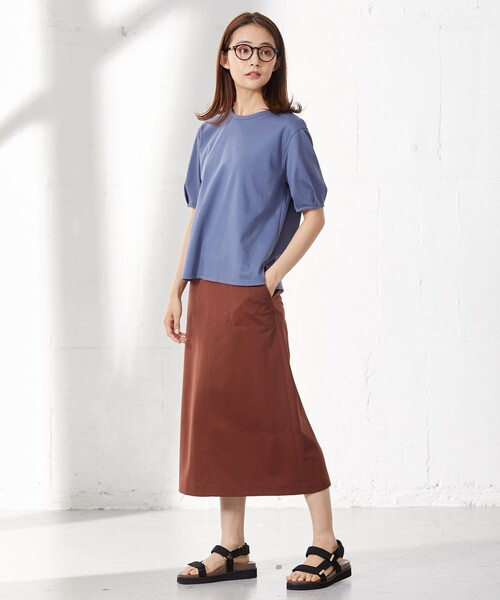 J.PRESS Ladies(J.プレス レディス)の「【UVケア・接触冷感】コンパクトコットンスムース タックスリーブ カットソー(Tシャツ/カットソー・レディース・ホワイト系/グレー系/ベージュ系/ネイビー系/ピンク系/ブルー系・SMALL)」の12枚目の写真