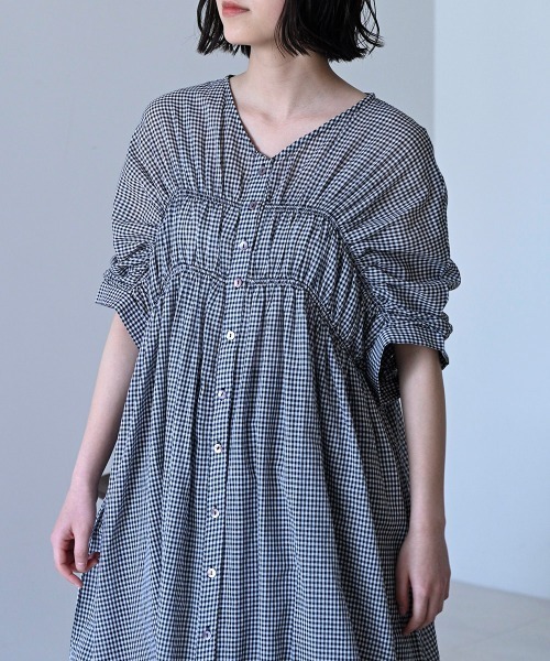 LUPILIEN(ルピリアン)の「Made in India◇シアーチェック・ストライプ ワンピース(ワンピース・レディース・ブラック/ネイビー/ストライプ/A・FREE)」の18枚目の写真