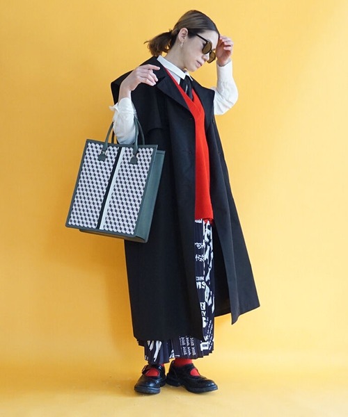 intoxic.（イントキシック）の「THE CUBE CLIGNANCOURT クリニャンクール（ボストンバッグ・レディース・グレー・FREE）」の20枚目の写真