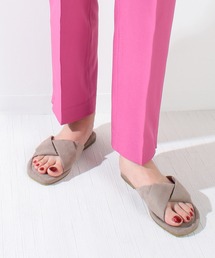 ロールクロススエードサンダル