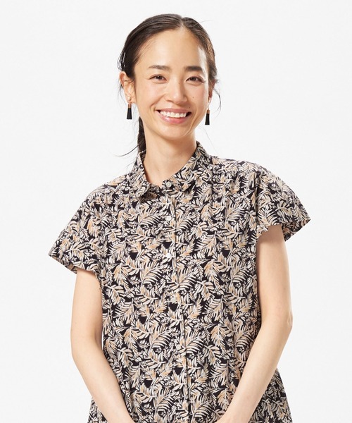 SOIL フレンチスリーブ 花柄ブラウス ギャザー S相当 TOKYO SHIRTS（トウキョウシャツ）の「フレンチスリーブ
