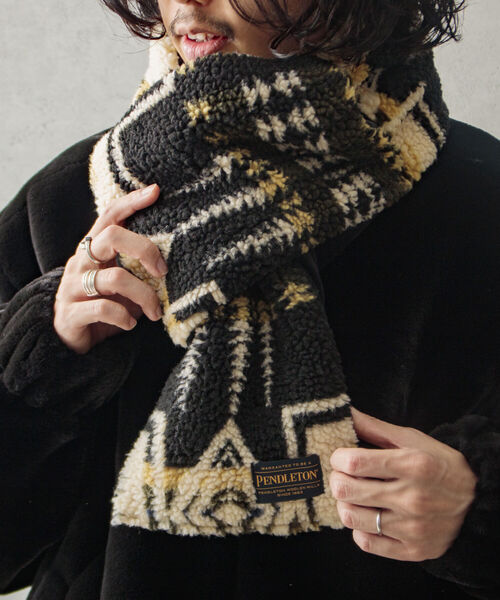 PENDLETON(ペンドルトン)の「【PENDLETON/ペンドルトン】別注HARDING ボアマフラー リバーシブル フリース(マフラー・メンズ・ホワイト系その他/ブラック系その他/ベージュ系その他・FREE)」の3枚目の写真