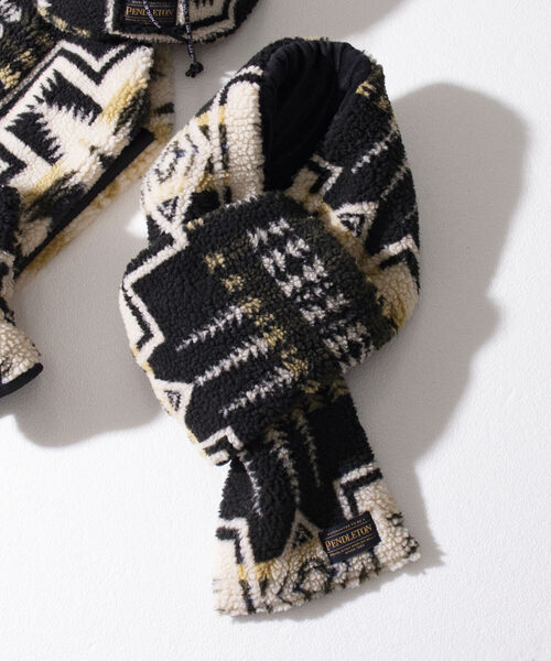 PENDLETON(ペンドルトン)の「【PENDLETON/ペンドルトン】別注HARDING ボアマフラー リバーシブル フリース(マフラー・メンズ・ホワイト系その他/ブラック系その他/ベージュ系その他・FREE)」の4枚目の写真