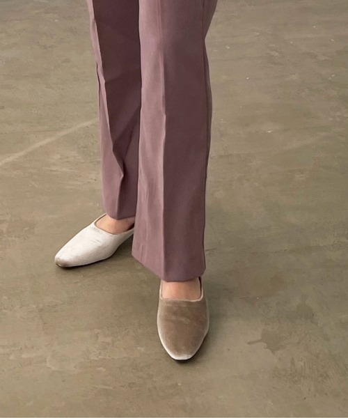 Shelly island（シェリーアイランド）の「ベロアフラットサンダル（サンダル・レディース・ベージュ/パープル/グリーン・L/M）」の7枚目の写真