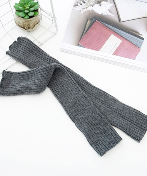 EPICKS（エピックス）の「ロングリブニットアームウォーマー（アームカバー・レディース・ホワイト/ブラウン/ダークグレー/ブラック・F）」の3枚目の写真