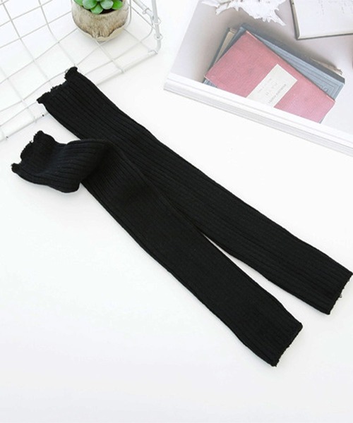 EPICKS（エピックス）の「ロングリブニットアームウォーマー（アームカバー・レディース・ホワイト/ブラウン/ダークグレー/ブラック・F）」の11枚目の写真