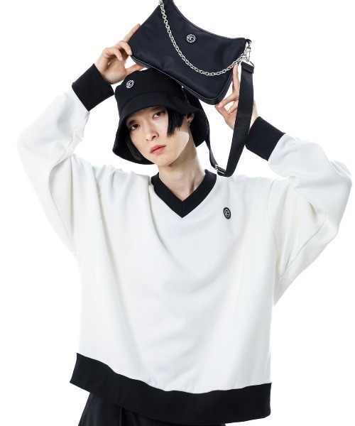 BASIC COTTON(ベーシックコットン)の「【BASIC COTTON/ベーシックコットン】MIX V MTM / Vネック スウェット トレーナー(スウェット・メンズ・ホワイト/ブラック・ONE SIZE)」の1枚目の写真