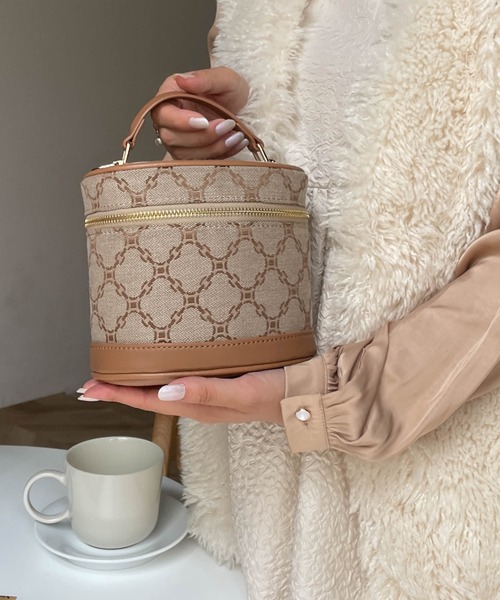 WEGO(ウィゴー)の「WEGO/バニティーショルダーバッグ(ショルダーバッグ・レディース・ブラック系その他/その他1/ホワイト系その他/ホワイト/ブラック・FREE)」の5枚目の写真