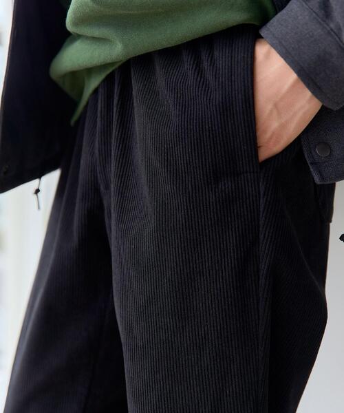 green label relaxing（グリーンレーベルリラクシング）の「ソフトコール PLAY-PANTS パンツ（その他パンツ・メンズ・ライトグレー/ブラック/ダークグリーン・S/M/L/XL）」の4枚目の写真