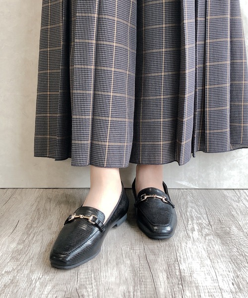 Noubel Voug Relax（ヌーベルヴォーグリラックス）の「リザード型押しビットローファーパンプス（ローファー・レディース・ダークベージュ/ベージュ/ダークブラウン/ブラック・3L/S/M/L/LL）」の16枚目の写真