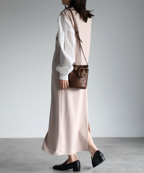 パール装飾Vネックワンピース 657cd6b660a49938529ea6368e8aaf