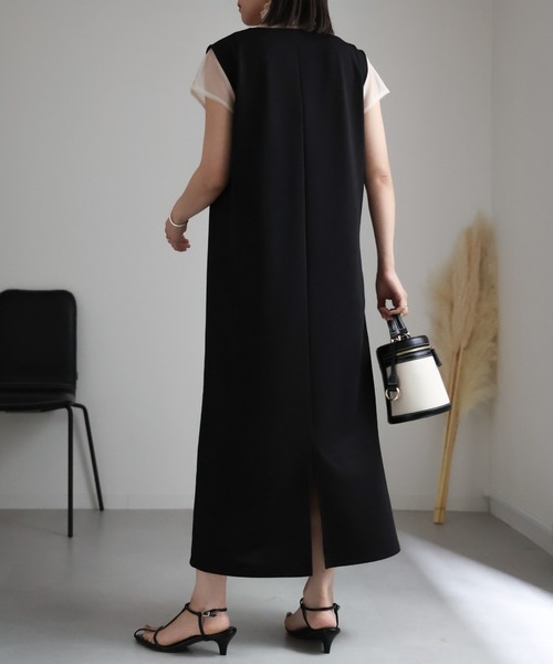 セール】深Vネックパール付きワンピース / キーネックノースリ