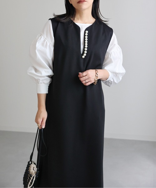 ap retro(アプレトロ)の「深Vネックパール付きワンピース / キーネックノースリワンピース(ワンピース・レディース・ブラック/ベージュ/ブルー/ライトグリーン/アイボリー・FREE)」の19枚目の写真