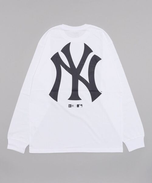NEW ERA(ニューエラ)の「【NEW ERA/ニューエラ】メジャーリーグ コレクション バックプリントチームロゴ 長袖Tシャツ/ ロングスリーブ/リラックスフィット(Tシャツ/カットソー・メンズ・ブラック/ネイビー/ベージュ/グリーン/ホワイト系その他/ブラック系その他/ホワイト/ライトブルー・L/XL/M)」の2枚目の写真
