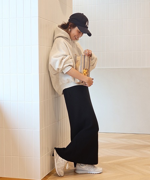 CREDONA（クレドナ）の「ウォッシャブルワッフルニットSK（スカート・レディース・ブラック・FREE）」の2枚目の写真