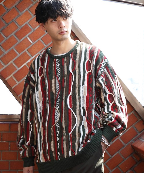 ８(eight)（エイト）の「３Ｄクルーネックニット（ニット/セーター・メンズ・ブラウン/グリーン/ネイビー/ネイビー系/ブラック・MEDIUM/LARGE）」の3枚目の写真