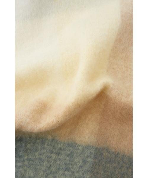 AZUL by moussy（アズールバイマウジー）の「FLUFFY STOLE/フラッフィーストール（ストール/ショール・レディース・アイボリー/ブルー系その他/ライトグレー/ベージュ系その他・FREE）」の19枚目の写真