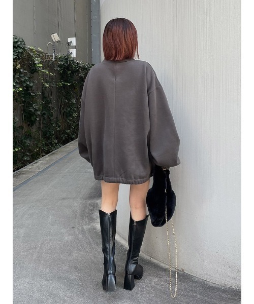 ENVYM(アンビー)の「ハイネックヘムドローPO(スウェット・レディース・ホワイト/ブラック/パープル・FREE)」の4枚目の写真