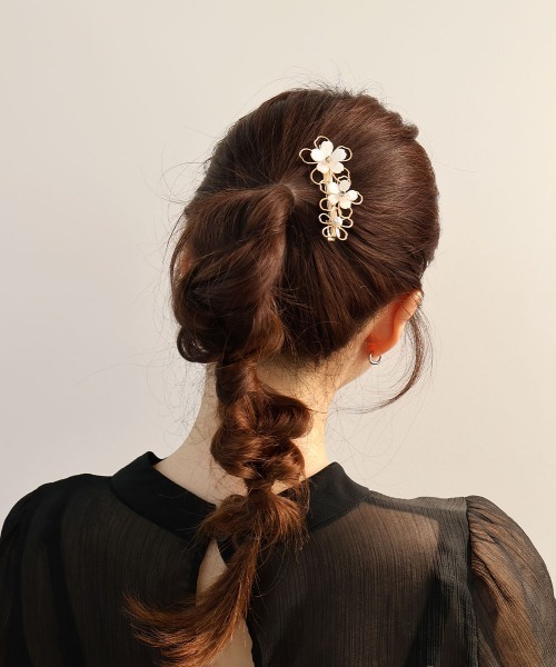 バレッタ ナノグラム モノグラムフラワー エナメル ヘアクリップ バレッタ ナノグラム モノグラムフラワー エナメル ヘアクリップ