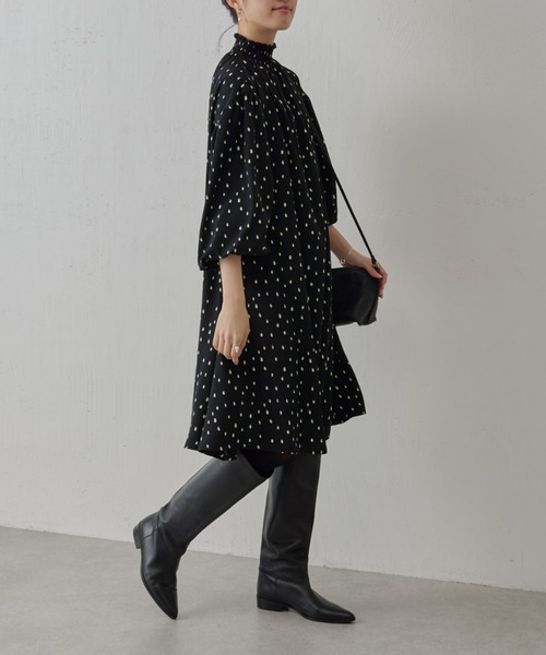 BEARDSLEプリントシャーリングワンピース BEARDSLEY（ビアズリー）の「プリントシャーリングワンピース