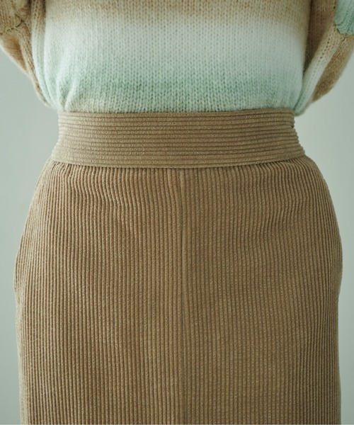 FREE'S MART（フリーズマート）の「【低身長サイズ/Sシリーズ】フロントスリットコーデュロイナロースカート（スカート・レディース・ピンク/ベージュ/ホワイト・MEDIUM/SMALL/X-SMALL）」の8枚目の写真